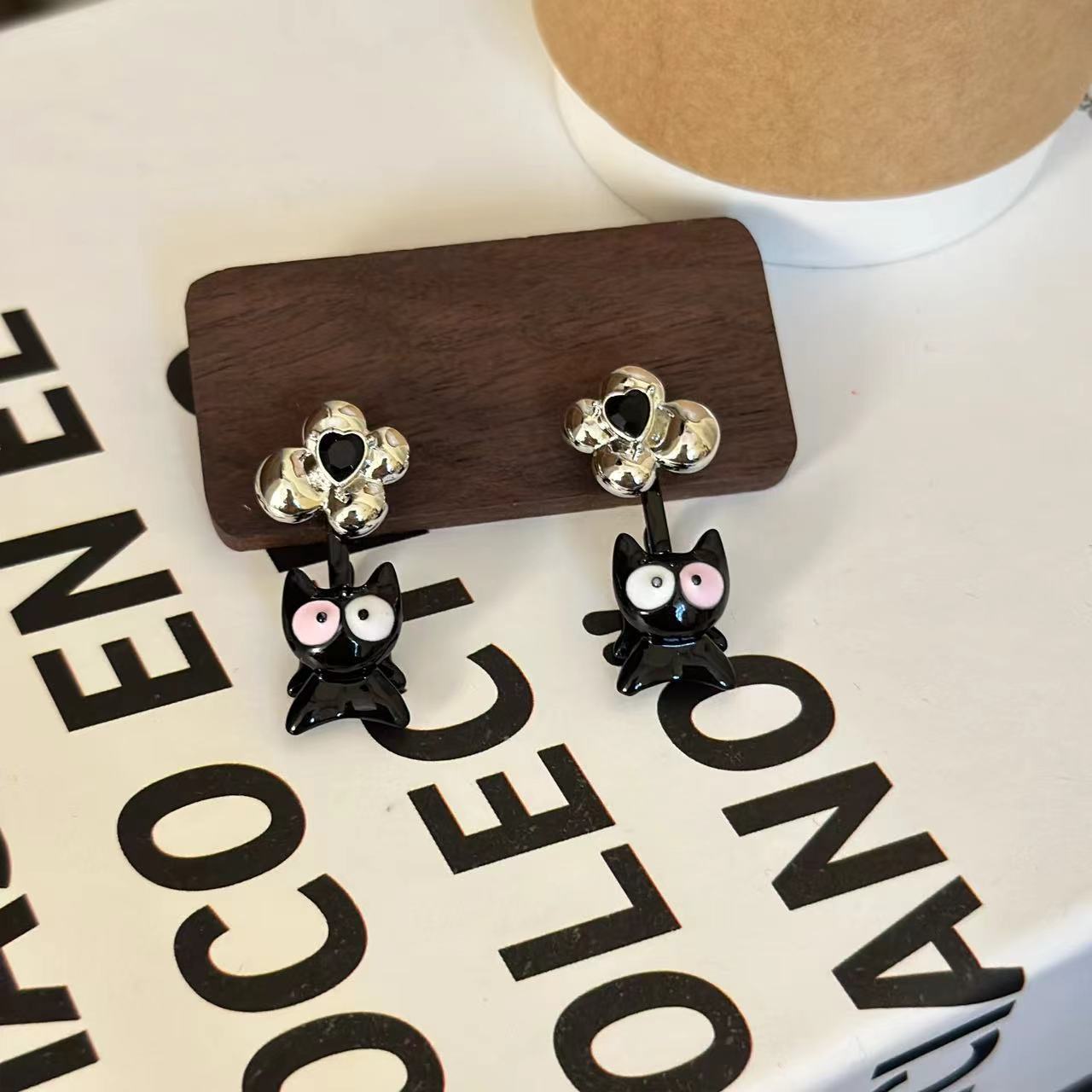 Cat 2-way Wear Drop Earrings