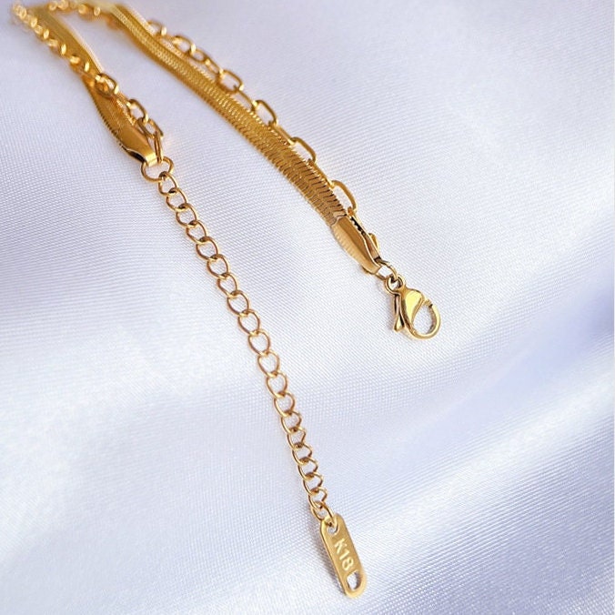 Gold Herringbone Necklace