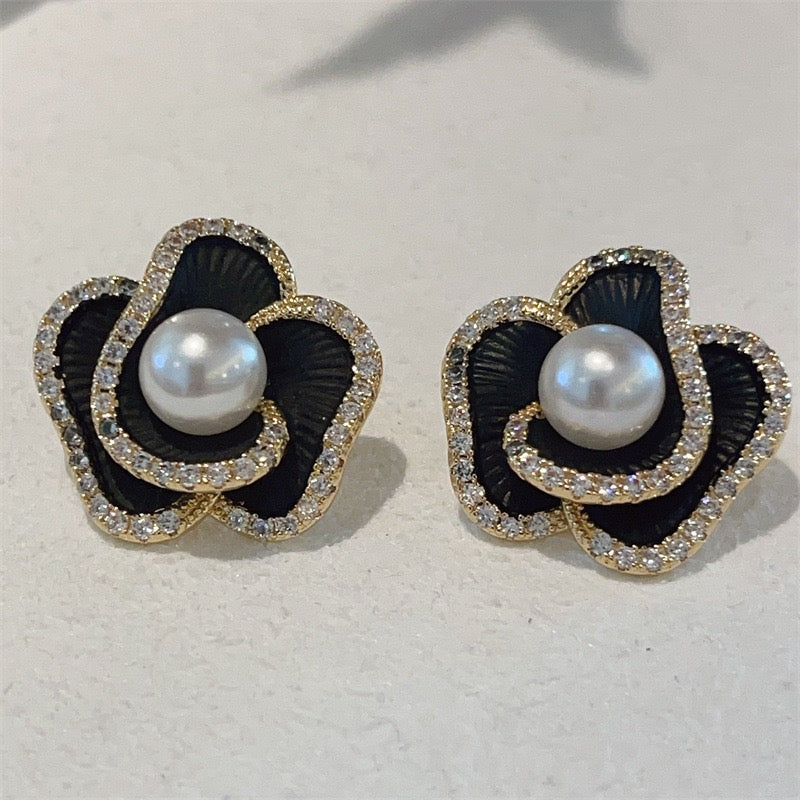 F01 Black Camelia Rose Flower Stud Earrings